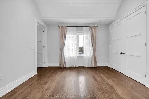 256 Park Home Avenue Toronto ON M2R 1A3