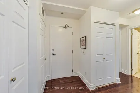 539 Jarvis Street Toronto ON M4Y 2H7