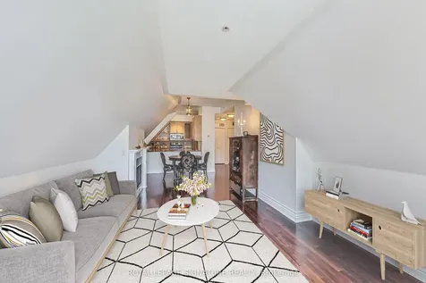 539 Jarvis Street Toronto ON M4Y 2H7