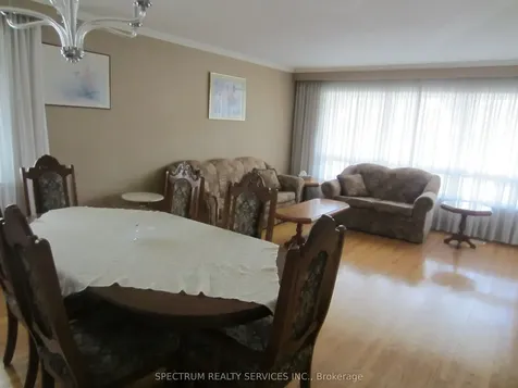 409 Patricia Avenue Toronto ON M2R 2N1