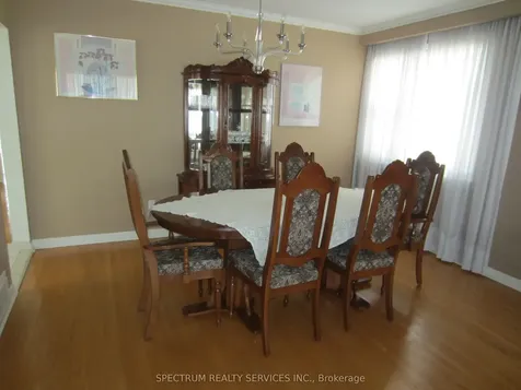409 Patricia Avenue Toronto ON M2R 2N1
