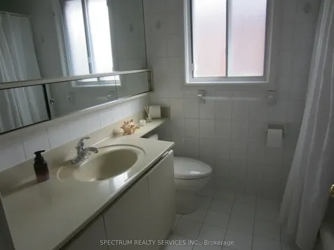 409 Patricia Avenue Toronto ON M2R 2N1