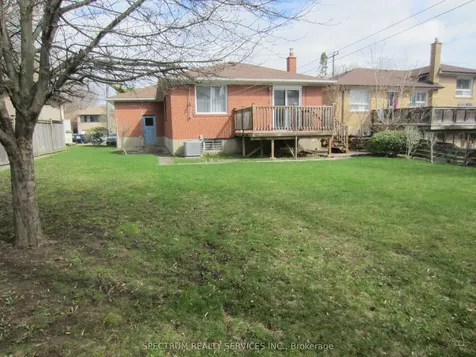409 Patricia Avenue Toronto ON M2R 2N1