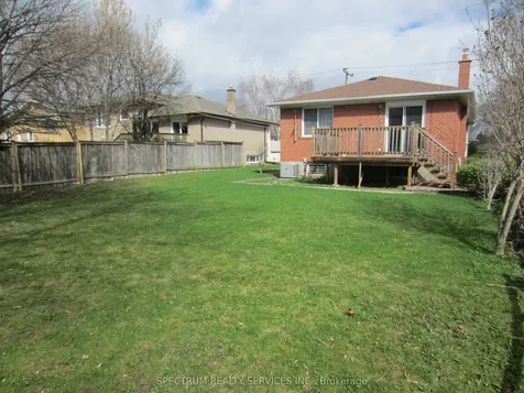 409 Patricia Avenue Toronto ON M2R 2N1