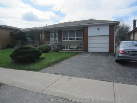 409 Patricia Avenue Toronto ON M2R 2N1