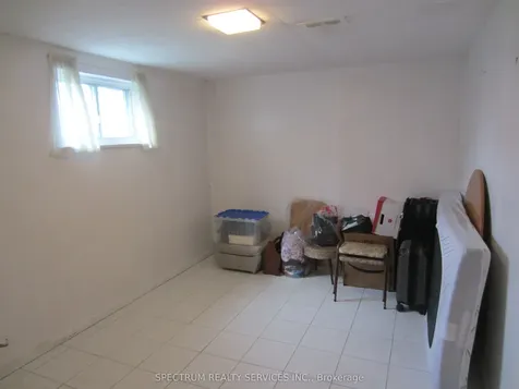 409 Patricia Avenue Toronto ON M2R 2N1