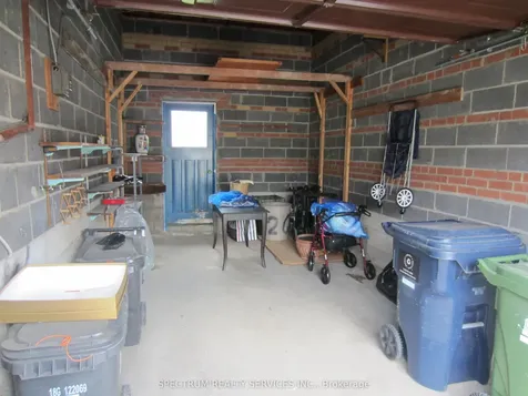 409 Patricia Avenue Toronto ON M2R 2N1
