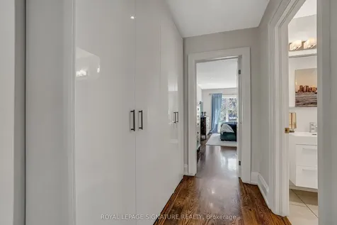 473 Hillsdale Avenue E Toronto ON M4S 1V1