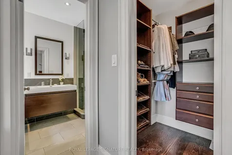 473 Hillsdale Avenue E Toronto ON M4S 1V1