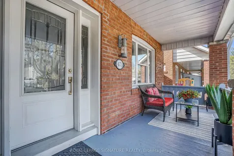 473 Hillsdale Avenue E Toronto ON M4S 1V1