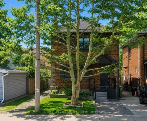 197 Greer Road Toronto ON M5M 3N4