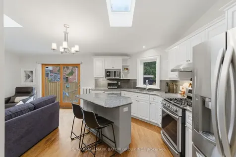 197 Greer Road Toronto ON M5M 3N4