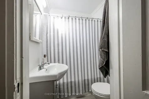 191 Castlefield Avenue Toronto ON M4R 1G6