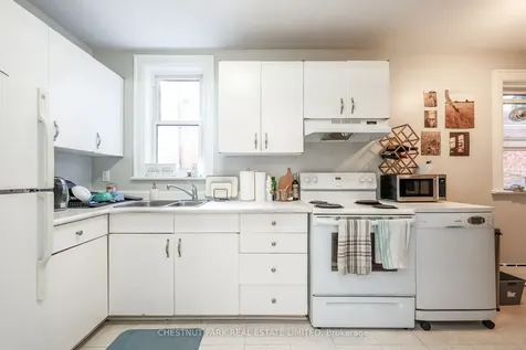191 Castlefield Avenue Toronto ON M4R 1G6