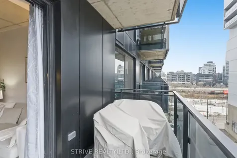 51 Trolley Crescent Toronto ON M5A 0E9