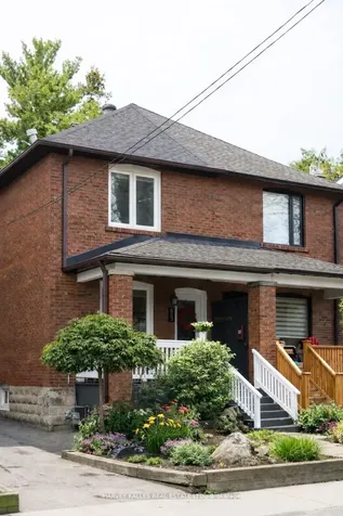 683 Hillsdale Avenue E Toronto ON M4S 1V4
