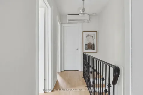 683 Hillsdale Avenue E Toronto ON M4S 1V4