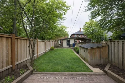 683 Hillsdale Avenue E Toronto ON M4S 1V4