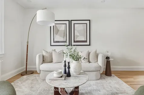683 Hillsdale Avenue E Toronto ON M4S 1V4