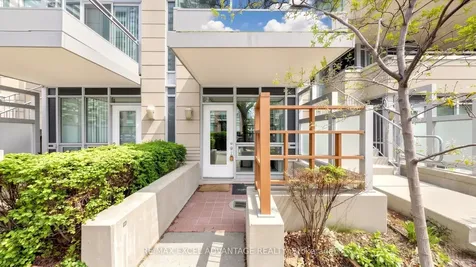 21 Olive Avenue Toronto ON M2N 4N4