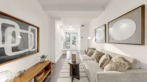 21 Olive Avenue Toronto ON M2N 4N4