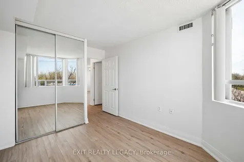 555 Wilson Heights Boulevard Toronto ON M3H 6B5