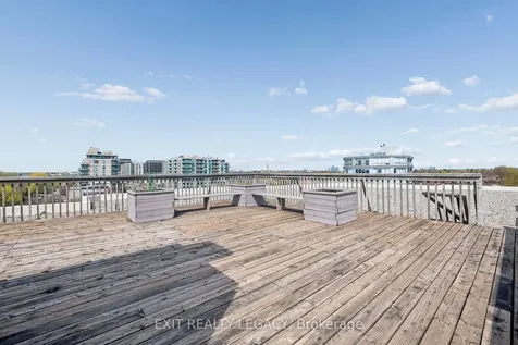 555 Wilson Heights Boulevard Toronto ON M3H 6B5