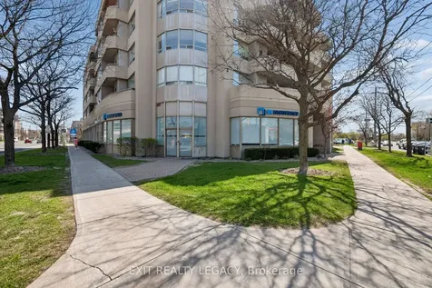 555 Wilson Heights Boulevard Toronto ON M3H 6B5