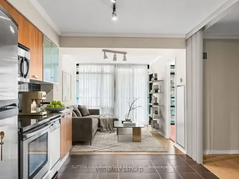 37 Grosvenor Street Toronto ON M4Y 3G5
