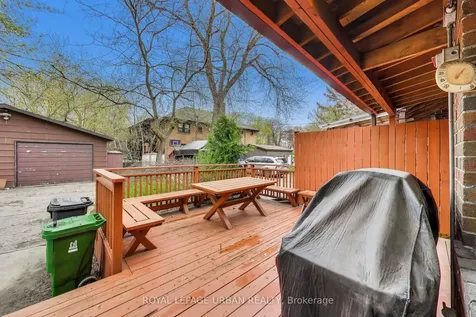 176 Davisville Avenue Toronto ON M4S 1E8