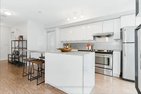 19 Singer Court Toronto ON M2K 0B2