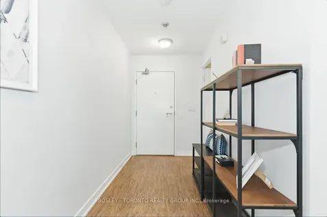19 Singer Court Toronto ON M2K 0B2