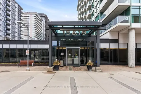 19 Singer Court Toronto ON M2K 0B2