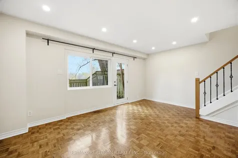 57 Godstone Road Toronto ON M2J 3C8