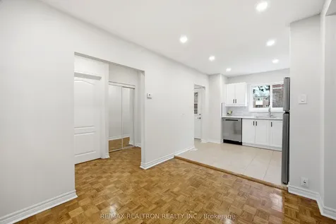 57 Godstone Road Toronto ON M2J 3C8