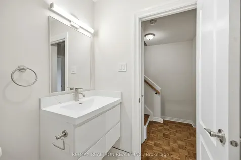 57 Godstone Road Toronto ON M2J 3C8