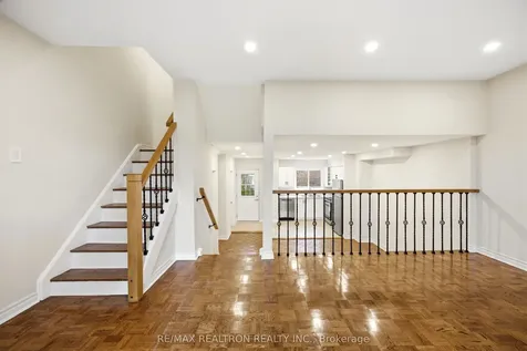 57 Godstone Road Toronto ON M2J 3C8