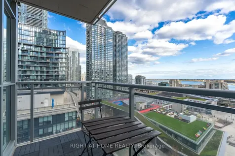 10 Capreol Court Toronto ON M5V 4B3