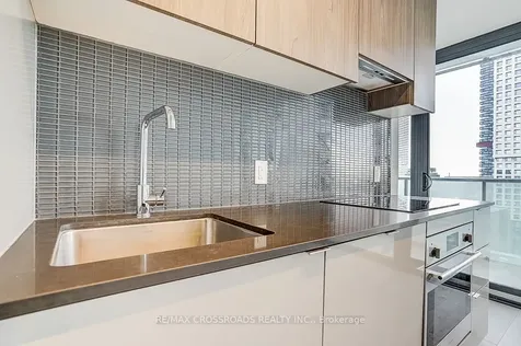 161 Roehampton Avenue Toronto ON M4P 0C8