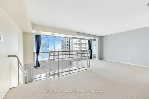 10 Yonge Street Toronto ON M5E 1R4