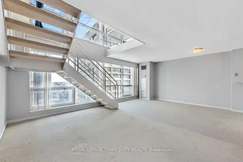 10 Yonge Street Toronto ON M5E 1R4