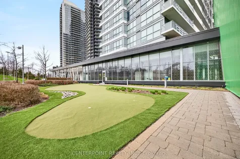 27 Mcmahon Drive Toronto ON M2K 0J2