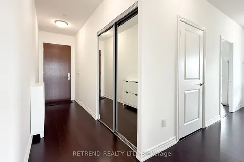 386 Yonge Street Toronto ON M5B 0A5