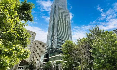 386 Yonge Street Toronto ON M5B 0A5