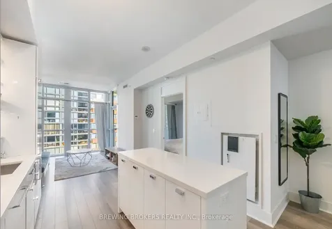 32 Davenport Road Toronto ON M5R 0B5