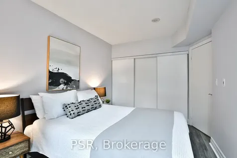 8 Scollard Street Toronto ON M5R 1M2