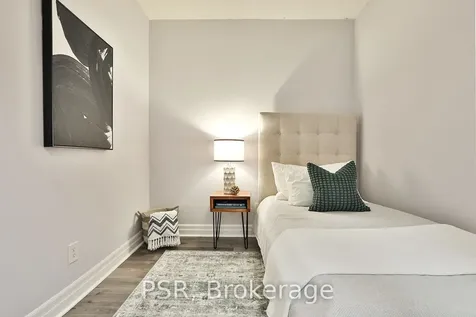 8 Scollard Street Toronto ON M5R 1M2