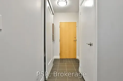 8 Scollard Street Toronto ON M5R 1M2