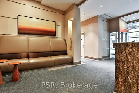8 Scollard Street Toronto ON M5R 1M2