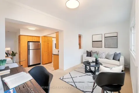 7 Cleveland Street Toronto ON M4S 2V9
